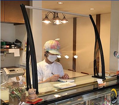 対面販売の飛沫防止ガード